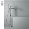 Mitigeur baignoire sur pied OTTAVO/SOURCE de Quadro Design, inox brossé