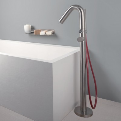 Mitigeur baignoire sur pied DIAMETRO35 INOX, bec haut 78 cm, manette béton